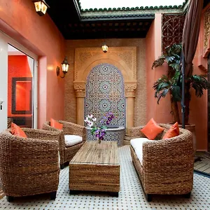 5* מלון Art Palace &